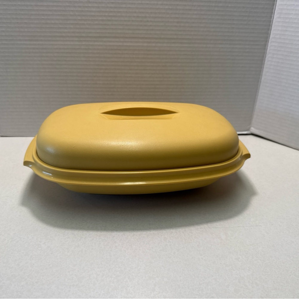 Vintage 1970's 3pc Tupperware Harvest Gold Microwave Steamer USA 1273-4